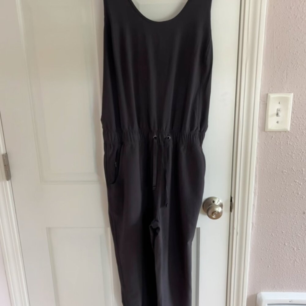 Racerback Patagonia Jumpsuit - Picture 3 of 9